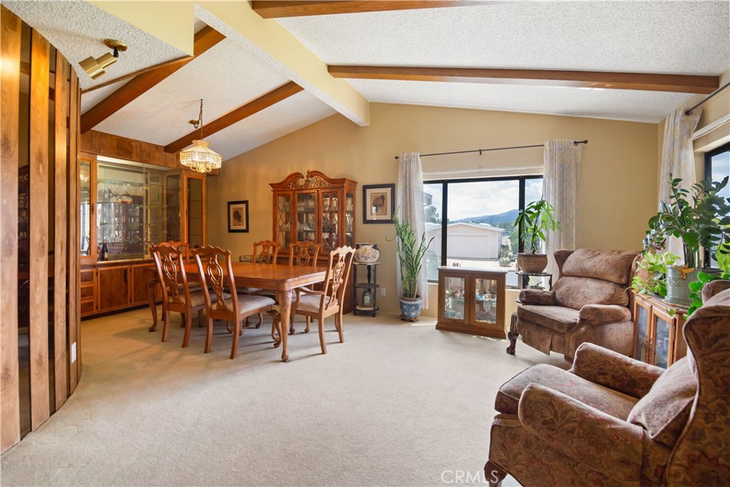 1720 Toyon Glen