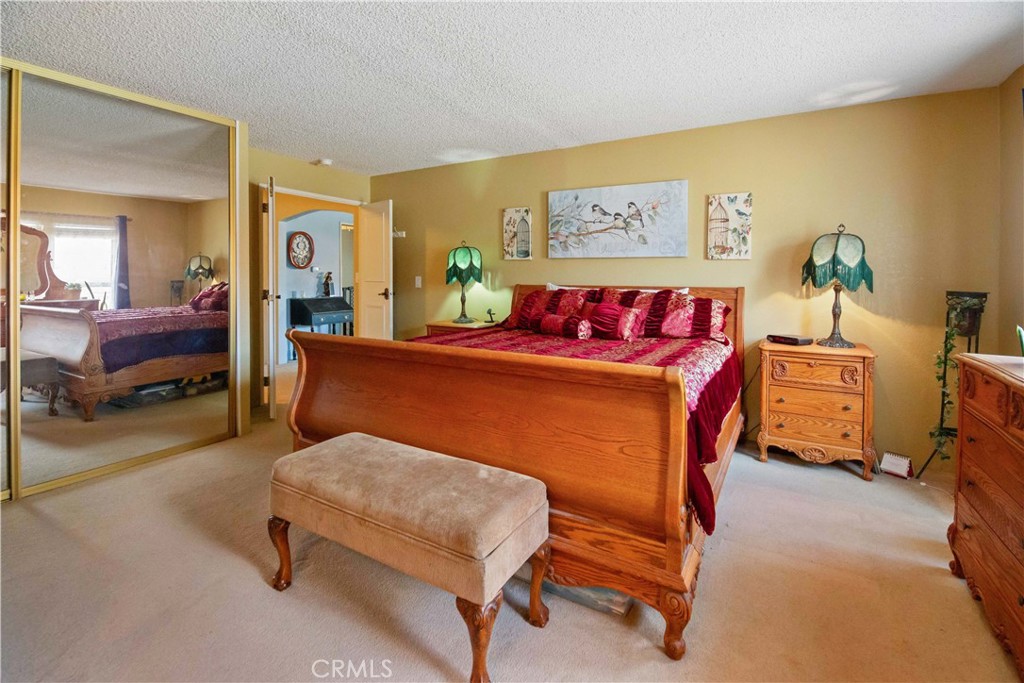 1720 Toyon Glen