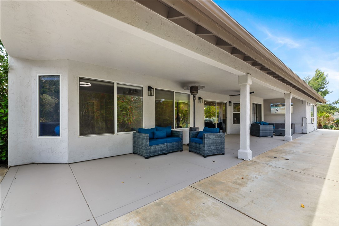 38064 De Luz Road