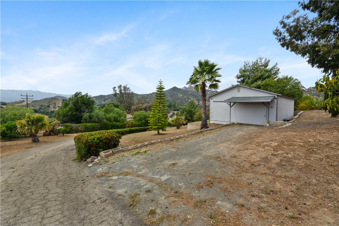 38064 De Luz Road