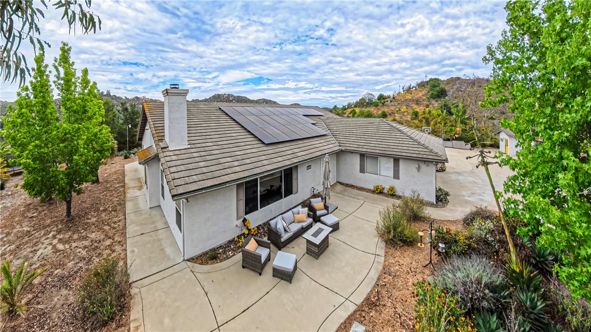 38064 De Luz Road