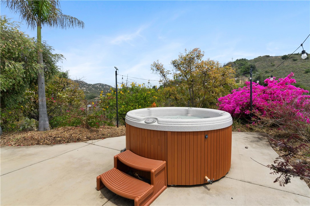 38064 De Luz Road