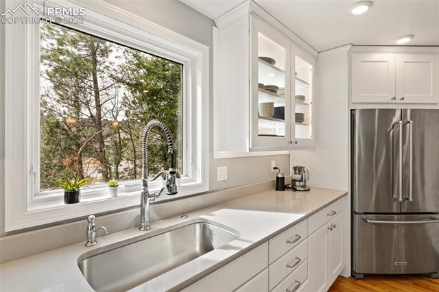 5805 Broadmoor Bluffs Drive
