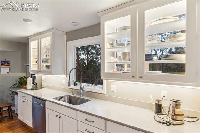 5805 Broadmoor Bluffs Drive