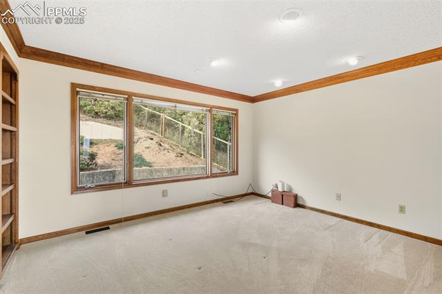 4 Pine Road