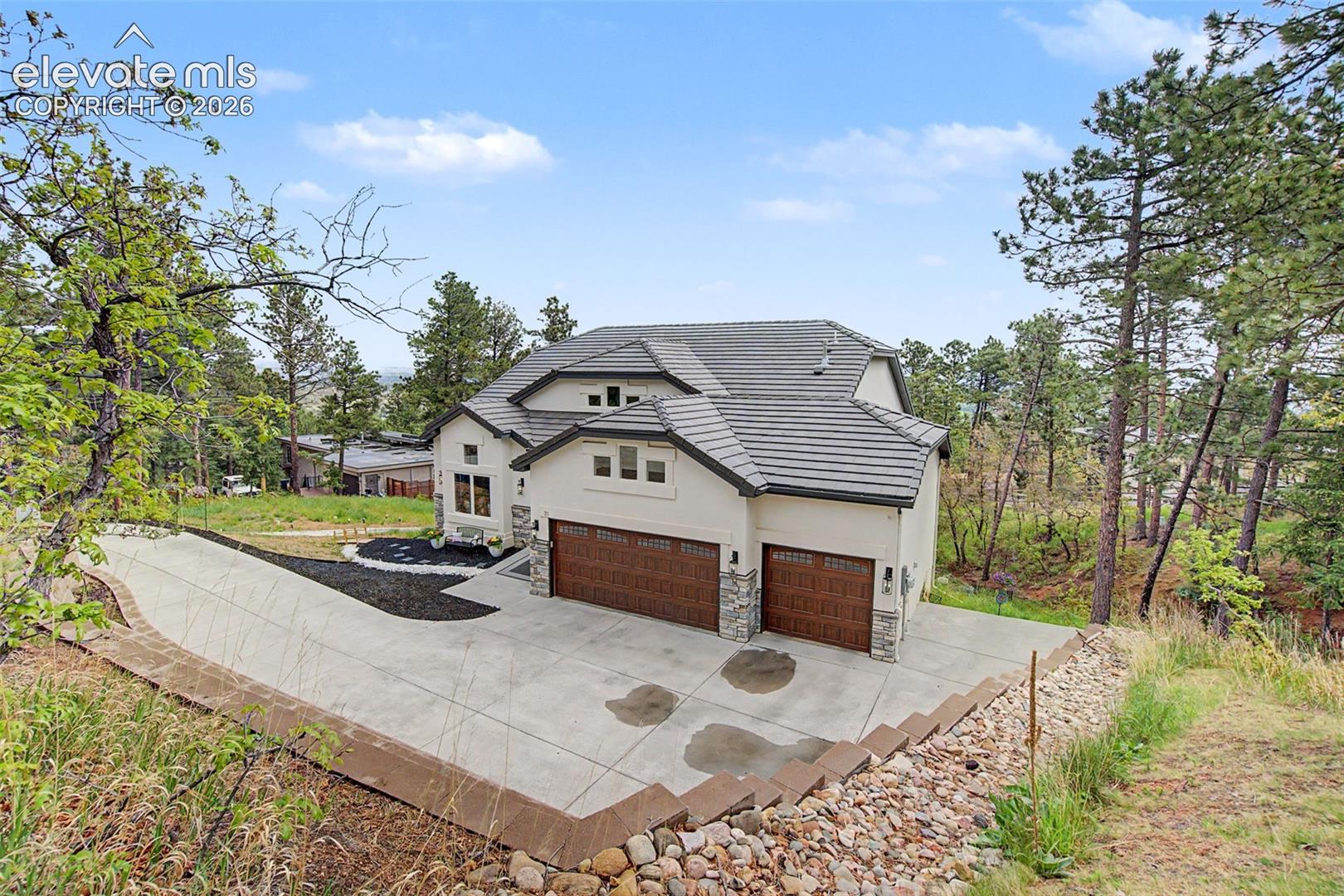 21 Leaming Road