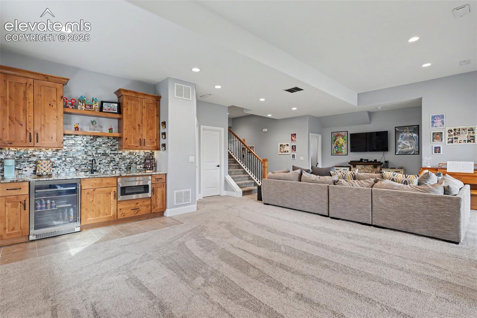 21 Leaming Road