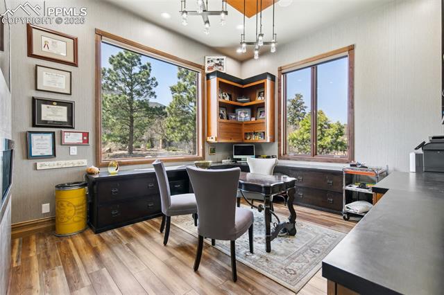 3870 S Club Drive