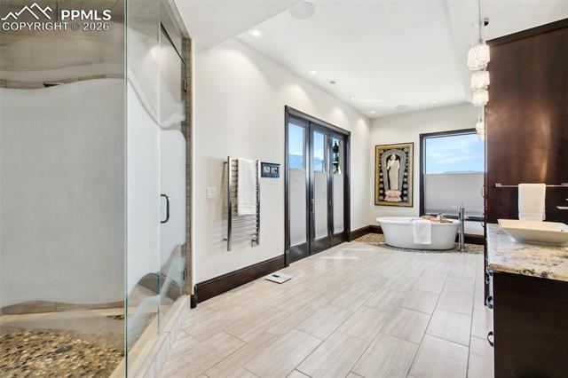 3870 S Club Drive