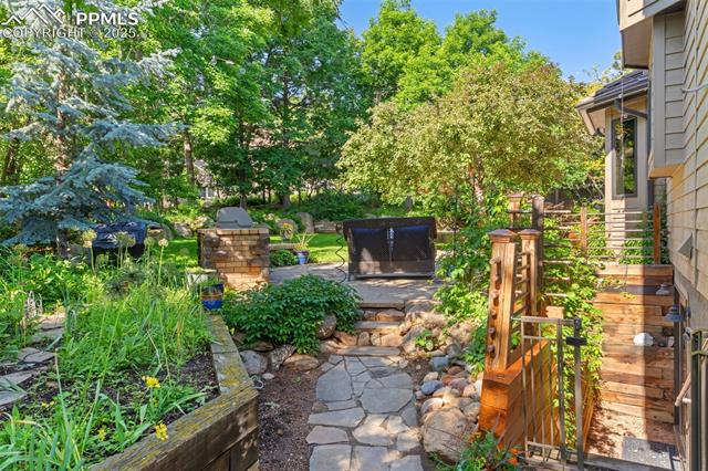 155 Grayson Court