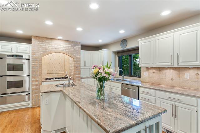 155 Grayson Court