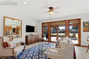 1608 Culebra Place