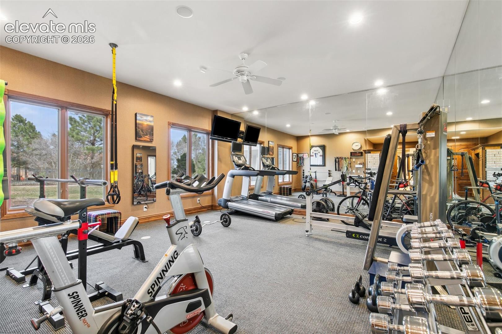 3870 S Club Drive