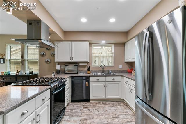 4534 Winewood Village Drive