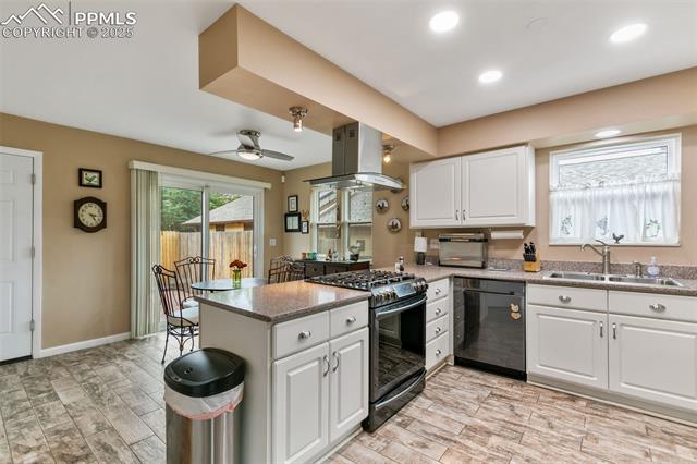 4534 Winewood Village Drive