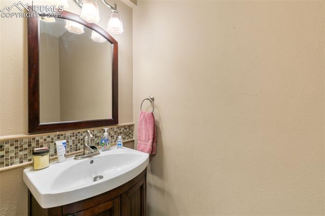 4534 Winewood Village Drive