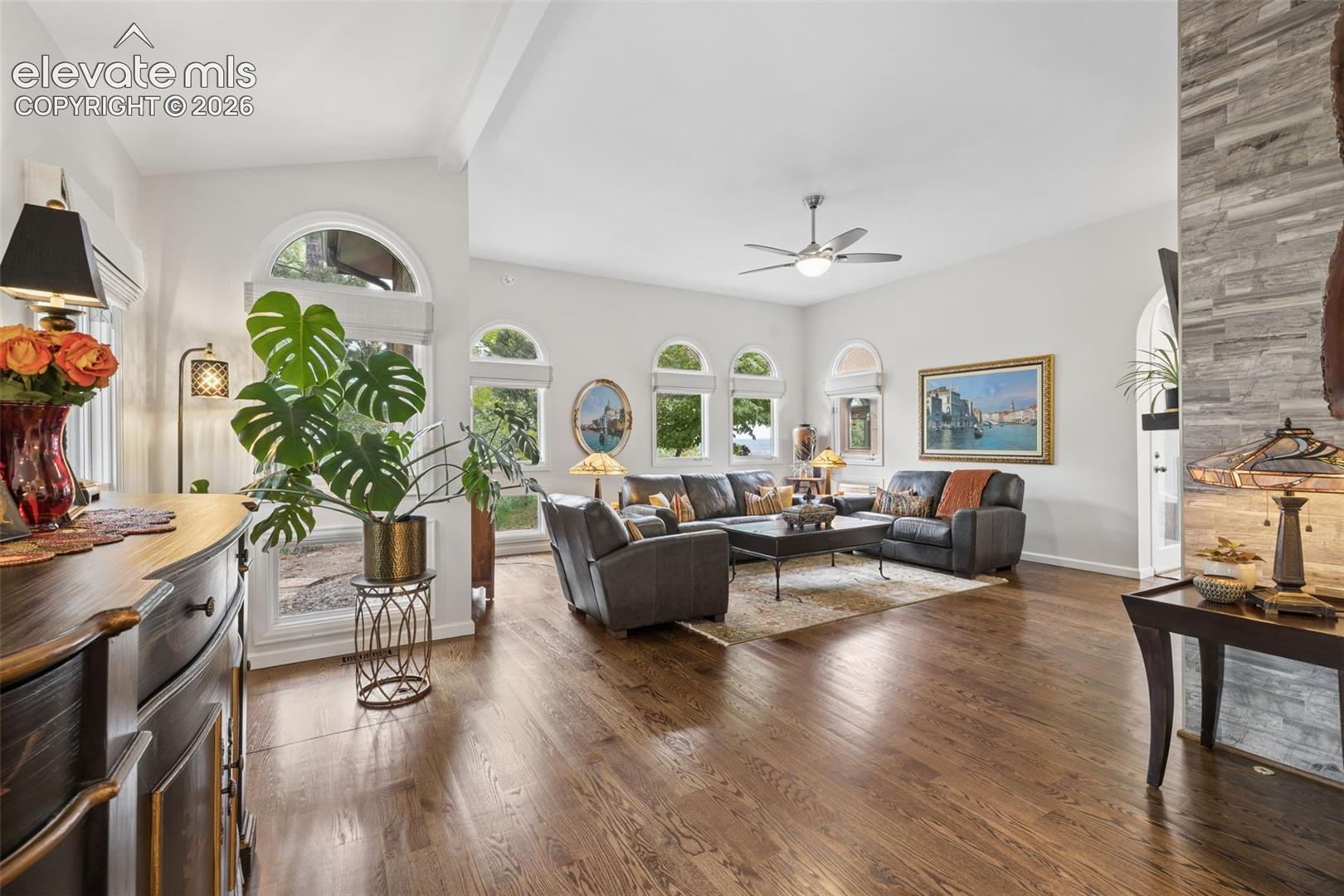 860 Appian Court