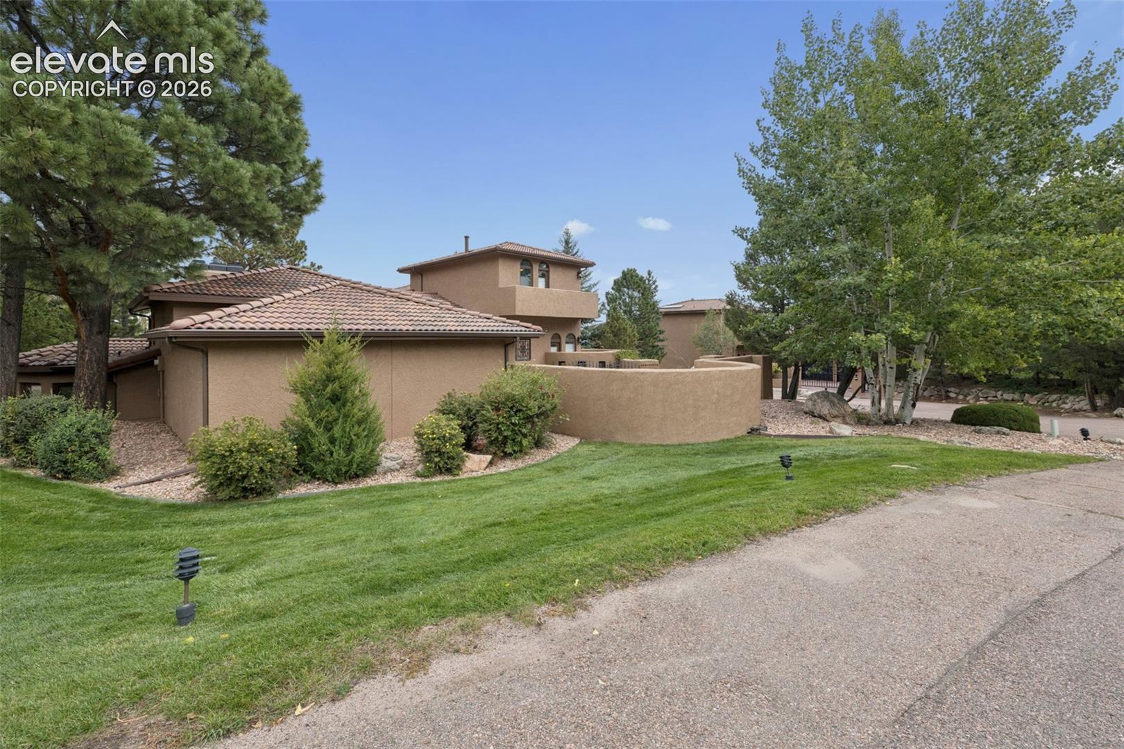 860 Appian Court
