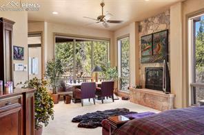 2854 Stratton Forest Heights