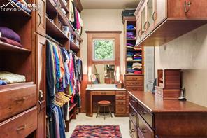 2854 Stratton Forest Heights