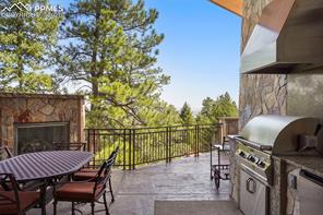 2854 Stratton Forest Heights