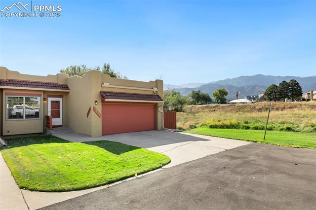 1334 E Parkway Drive