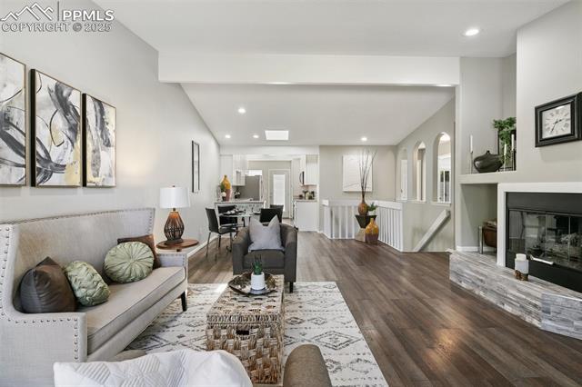 1334 E Parkway Drive