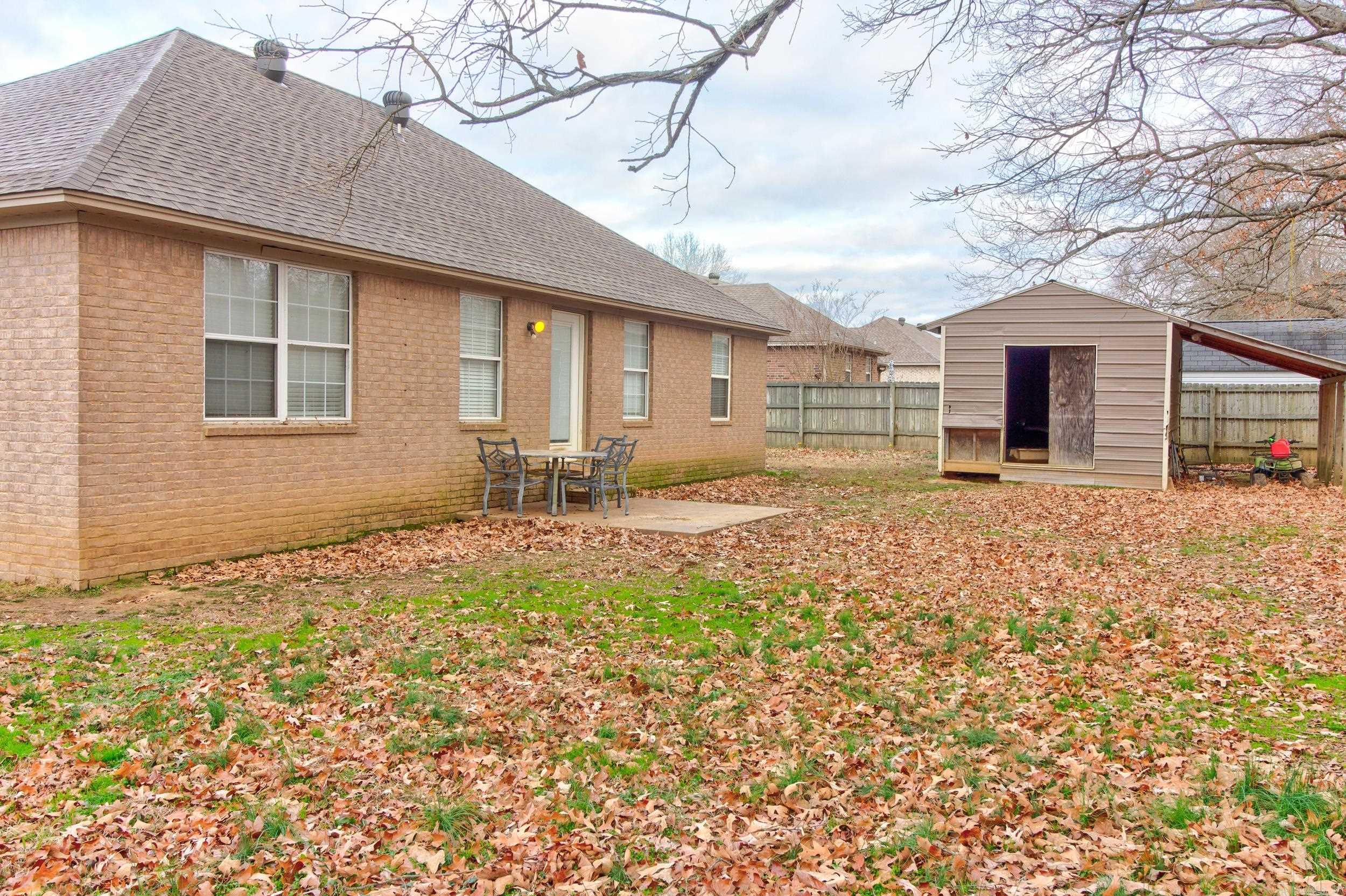 104 Meadowview Cir Circle