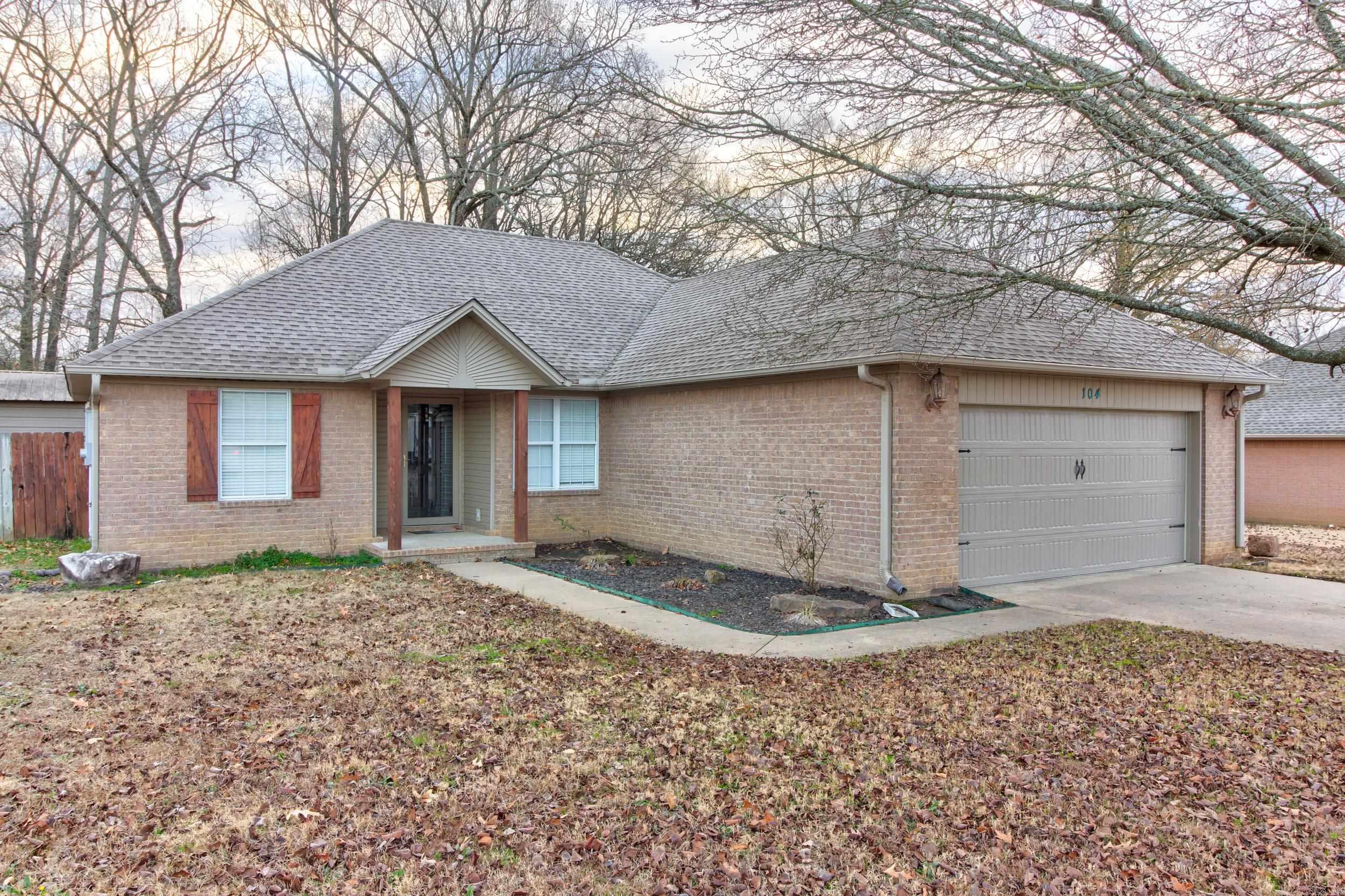 104 Meadowview Cir Circle