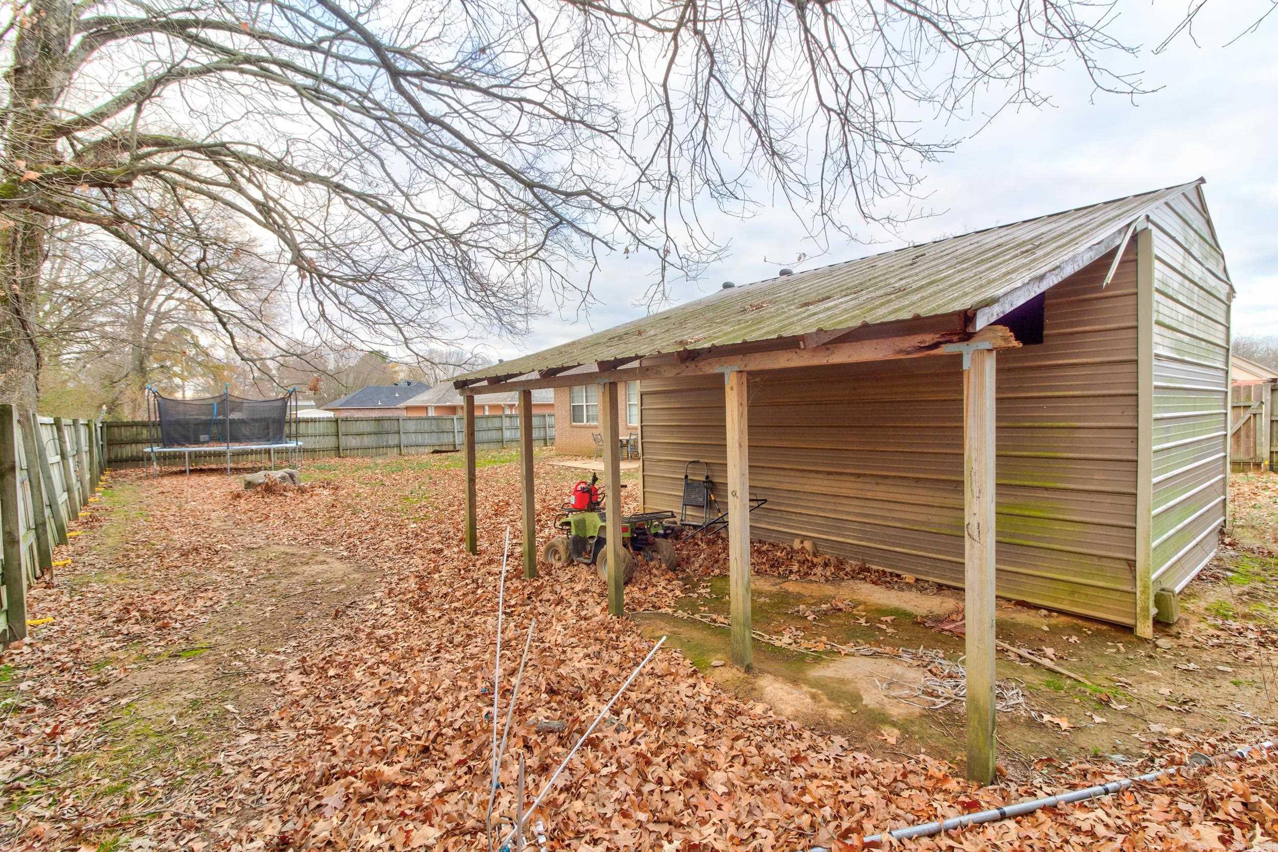 104 Meadowview Cir Circle