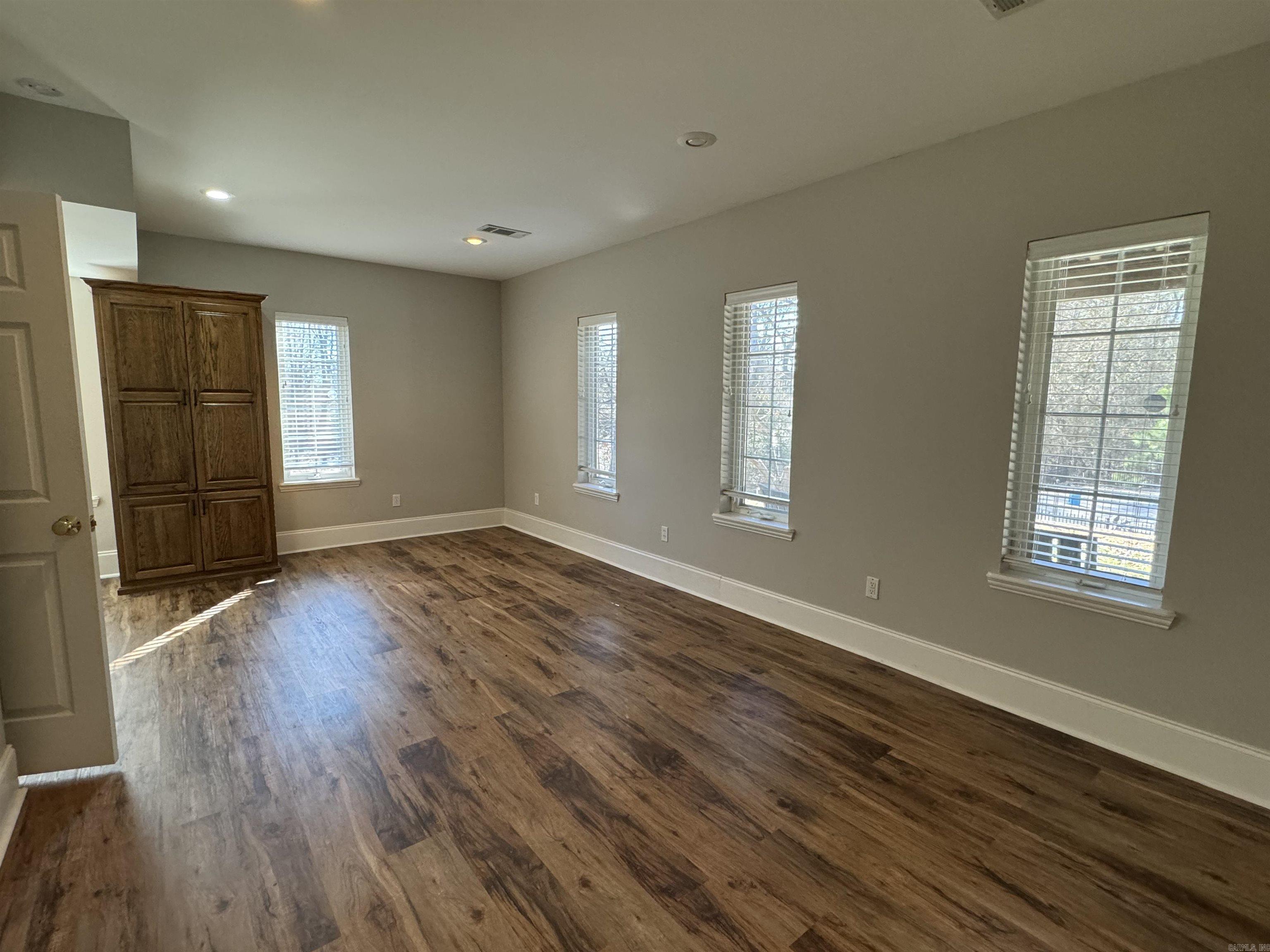 106 Kerryville Drive