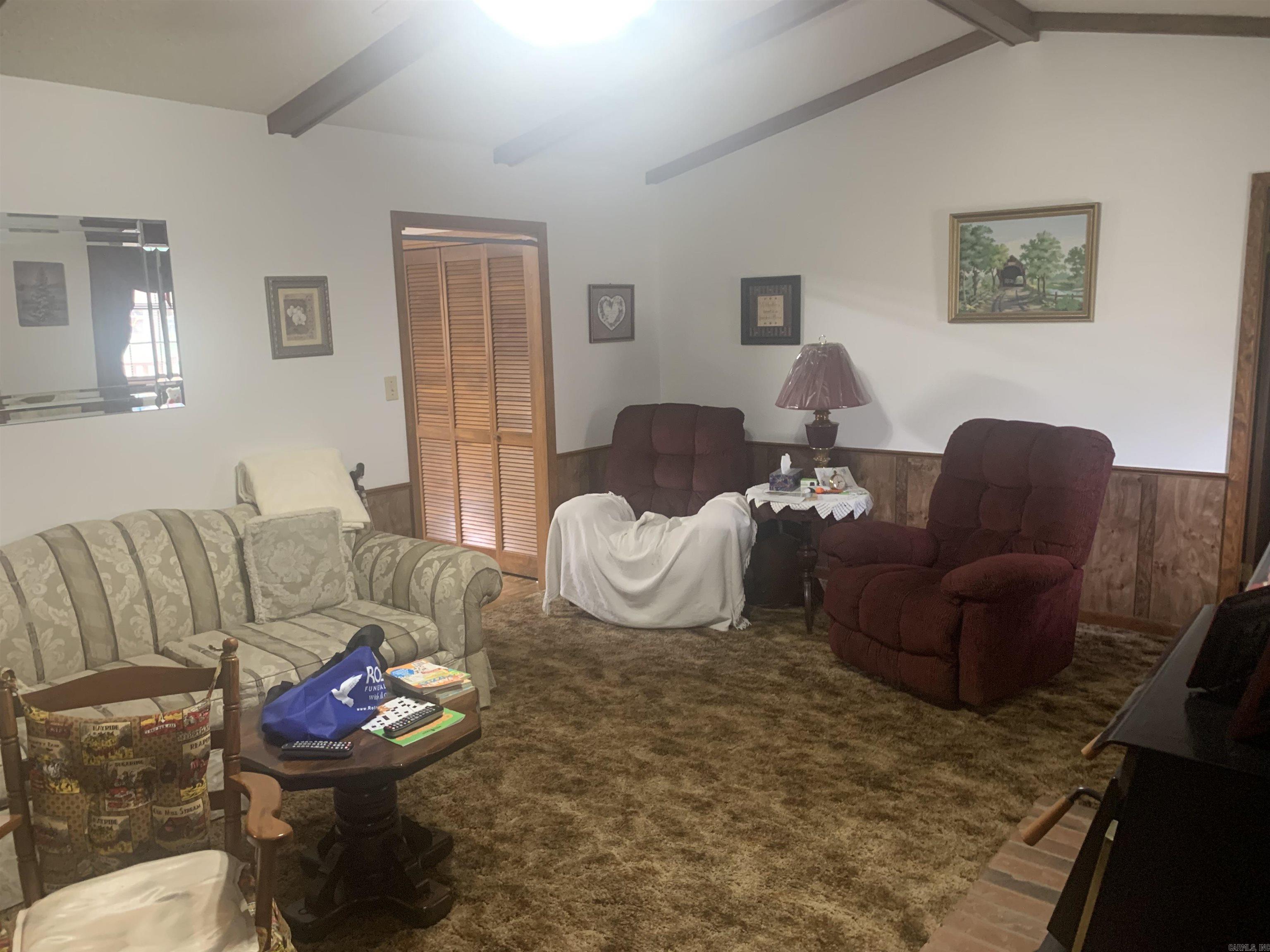 10 Pepper Tree Place