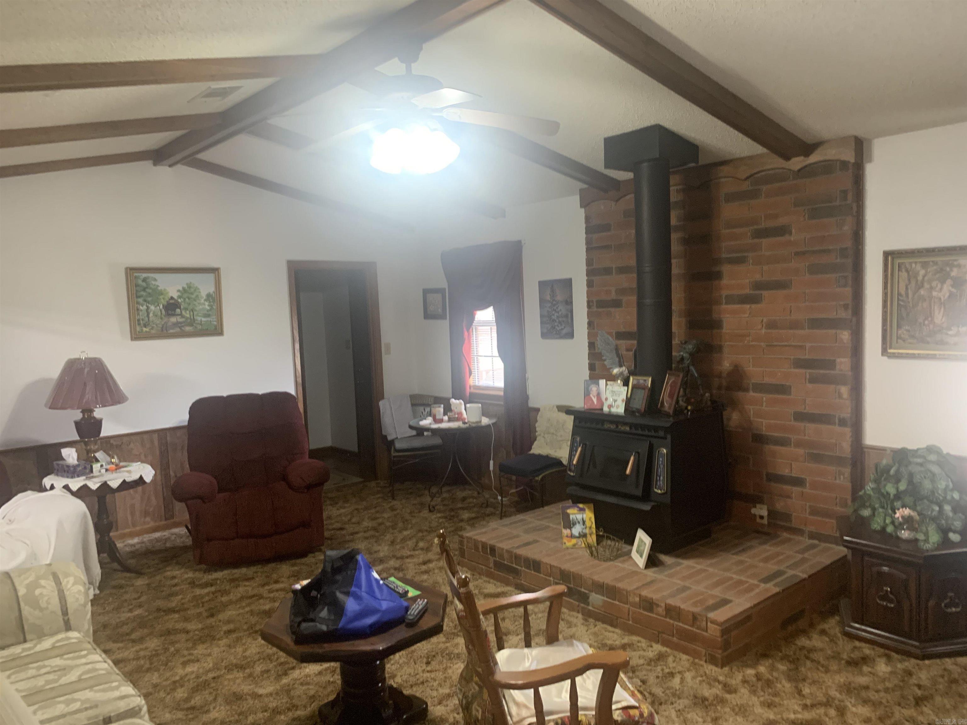 10 Pepper Tree Place