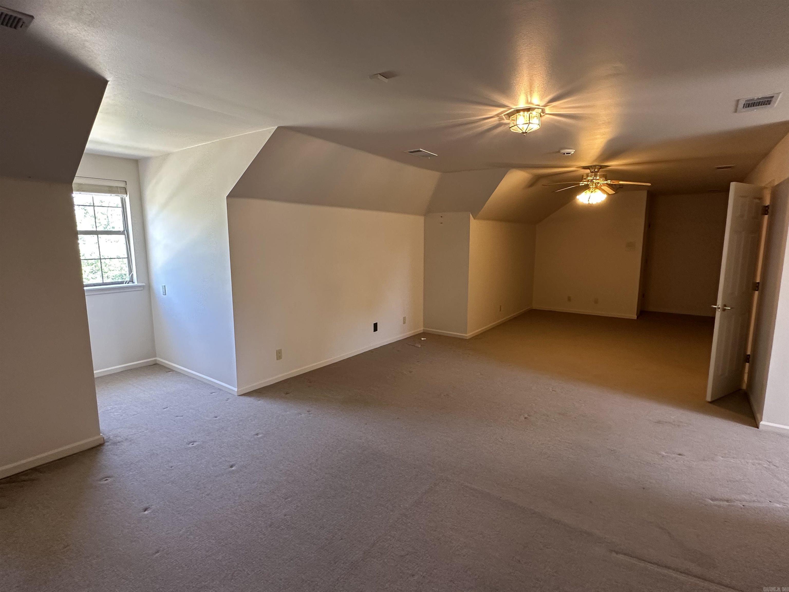 2975 W Country Club Road