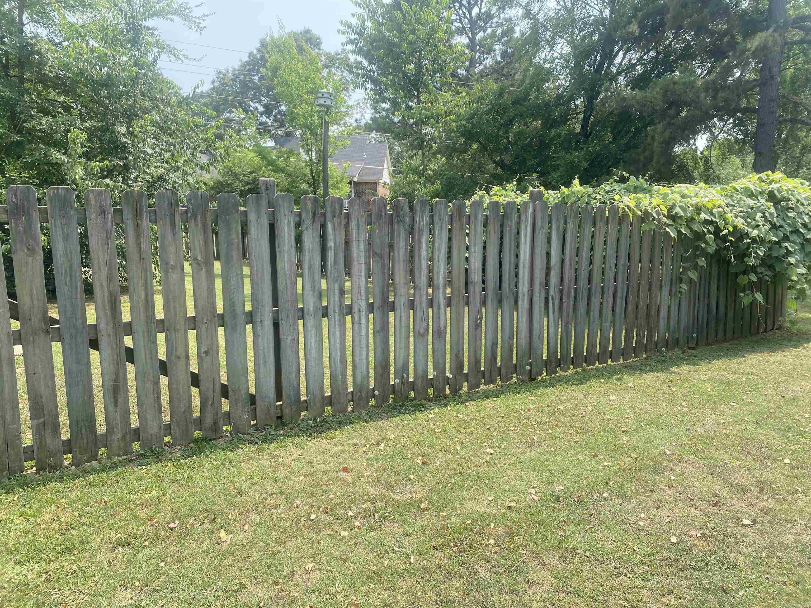 2975 W Country Club Road