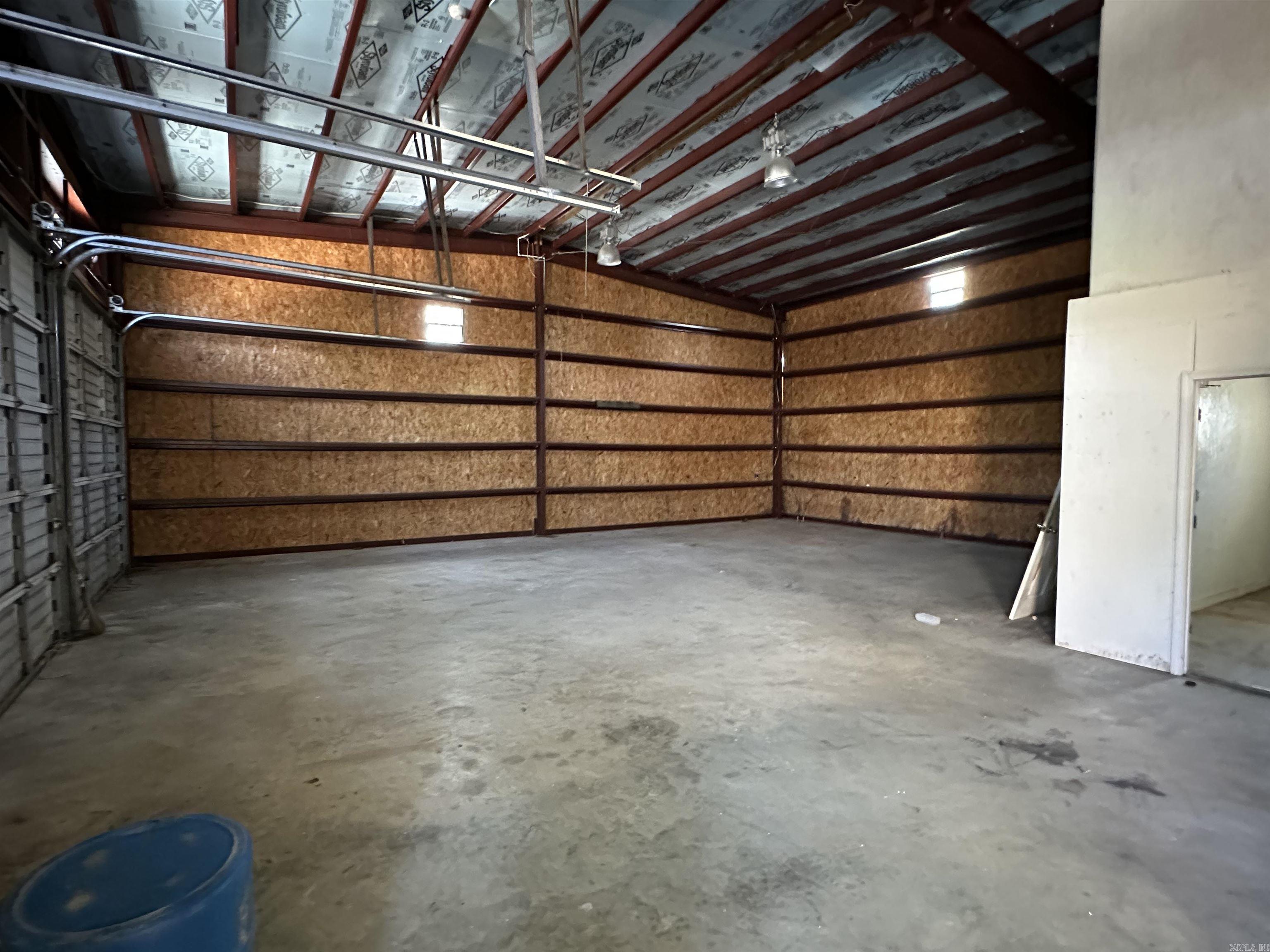 2975 W Country Club Road