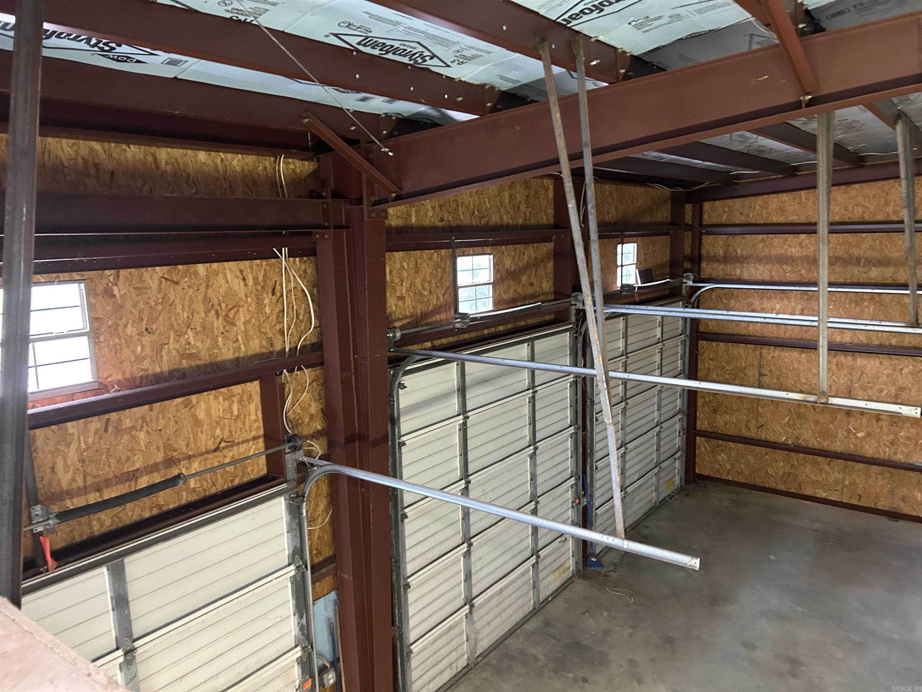 2975 W Country Club Road