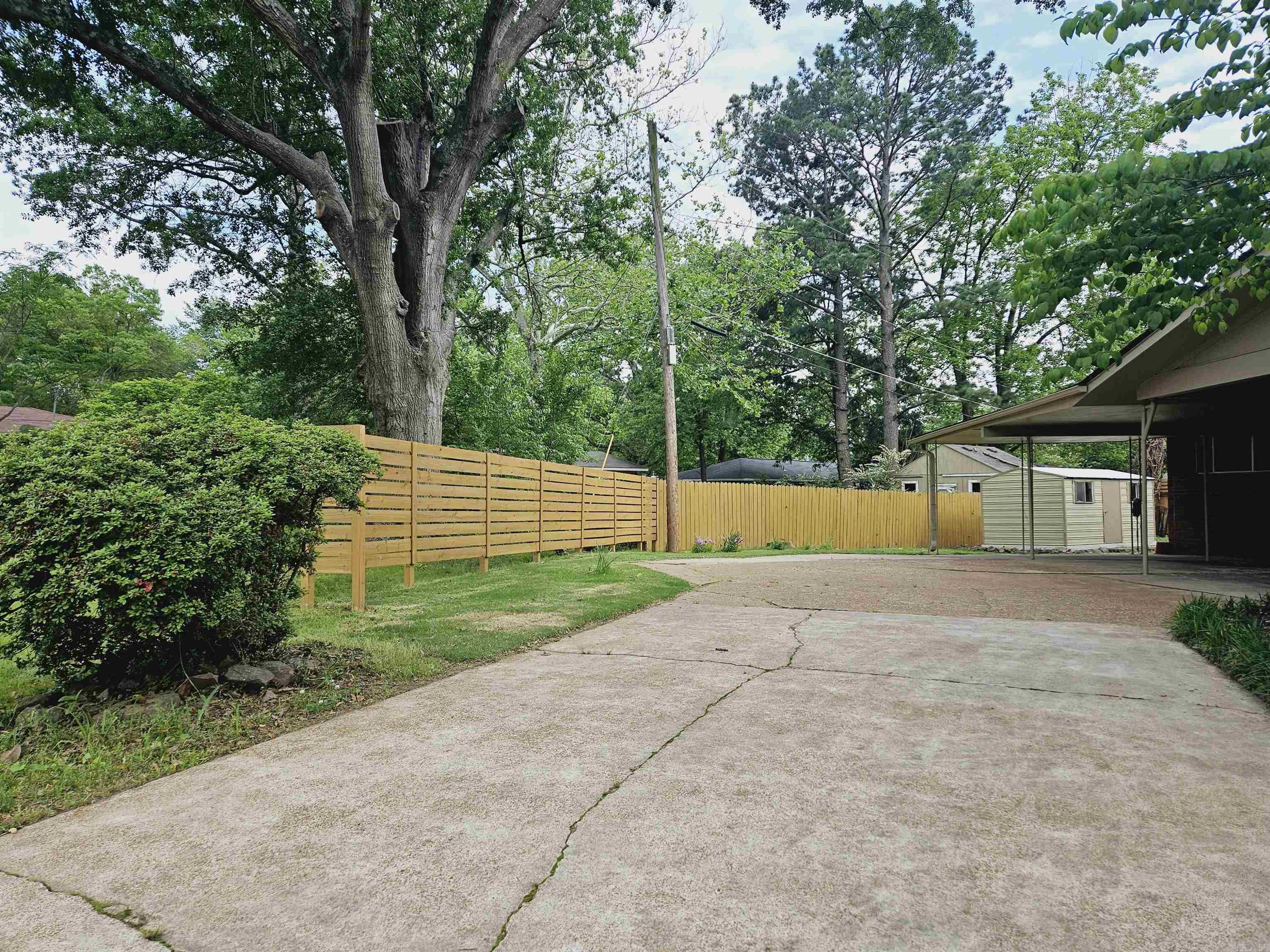 12 Marshall Dr
