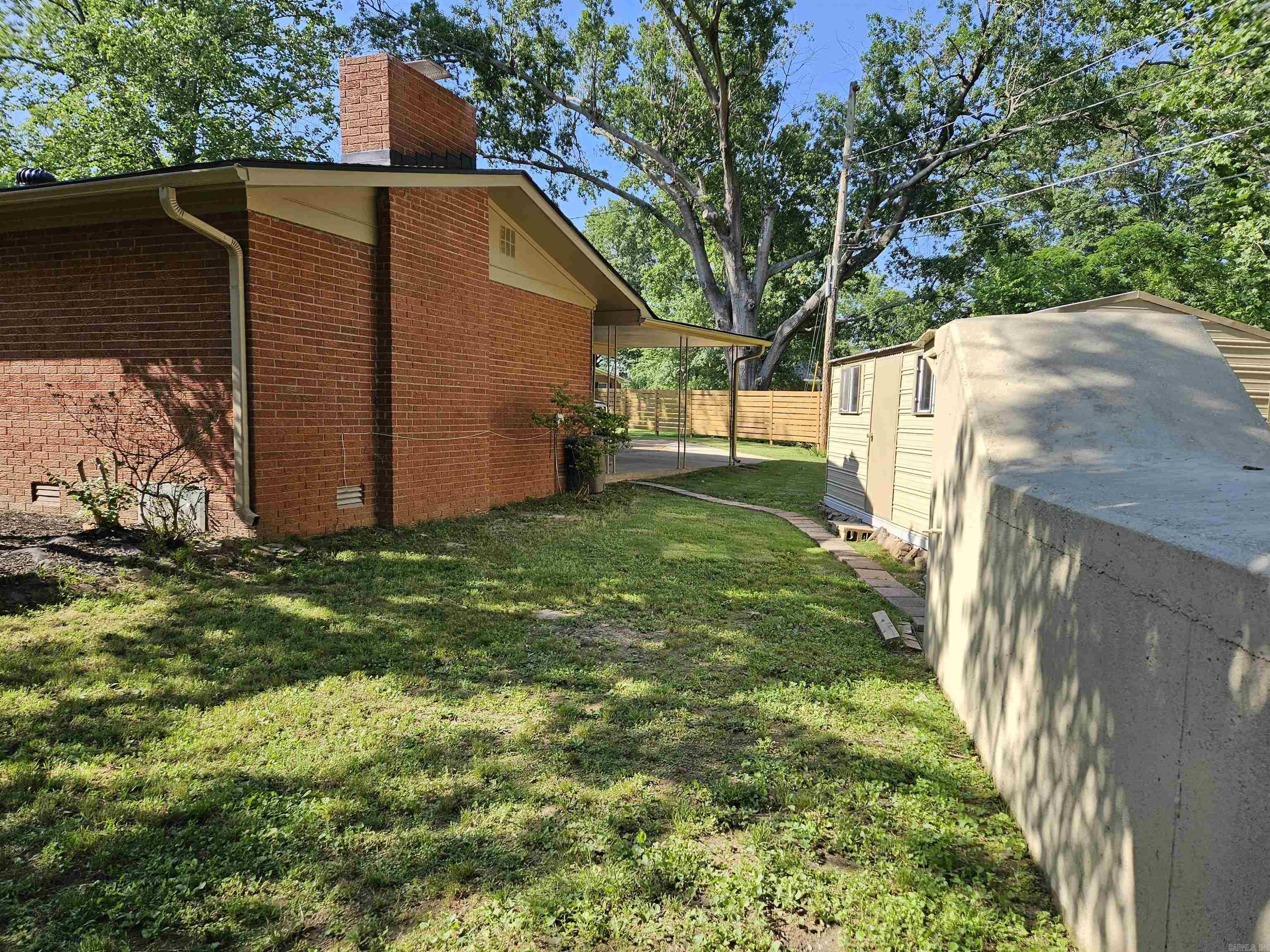 12 Marshall Dr