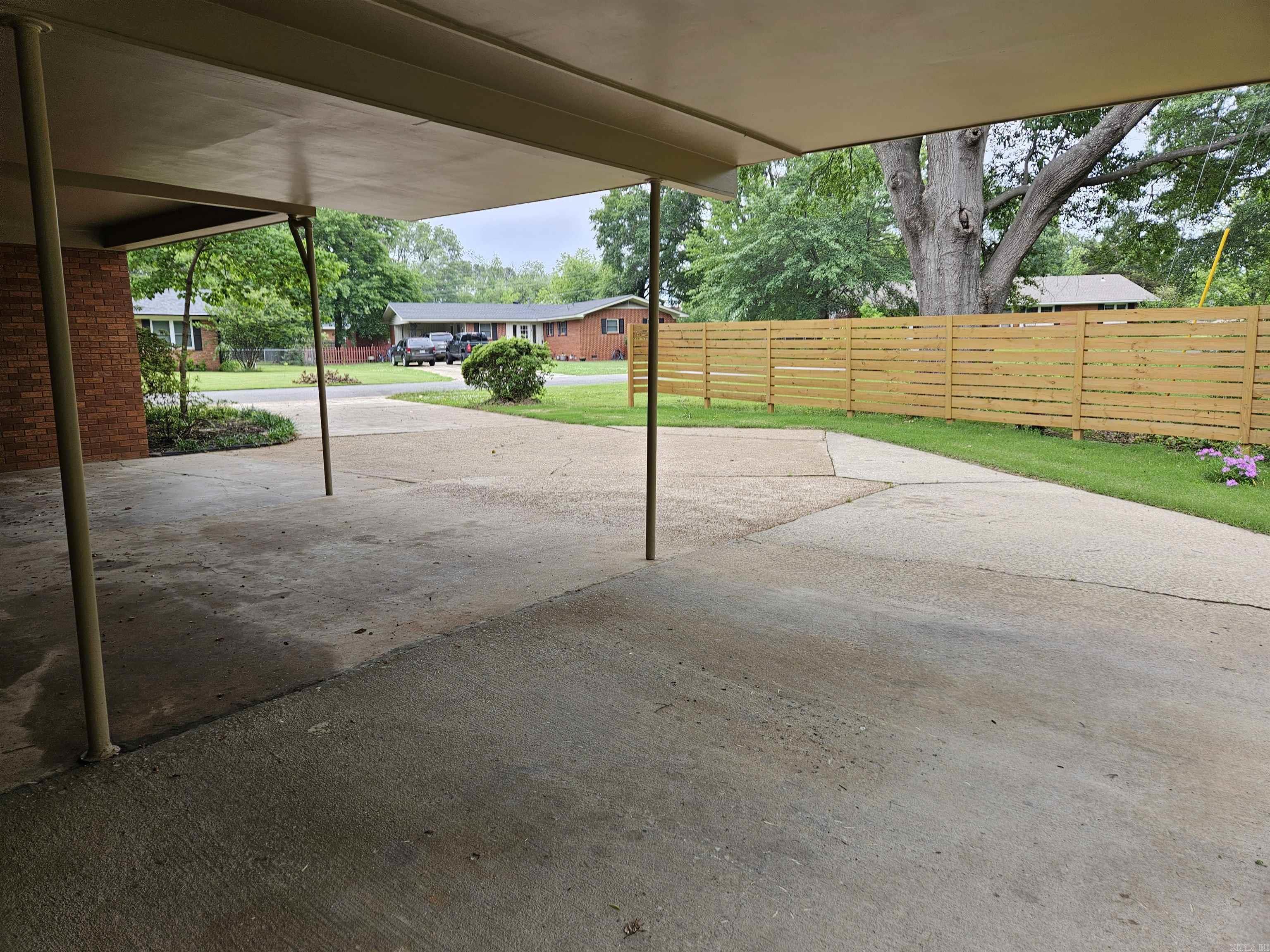 12 Marshall Dr