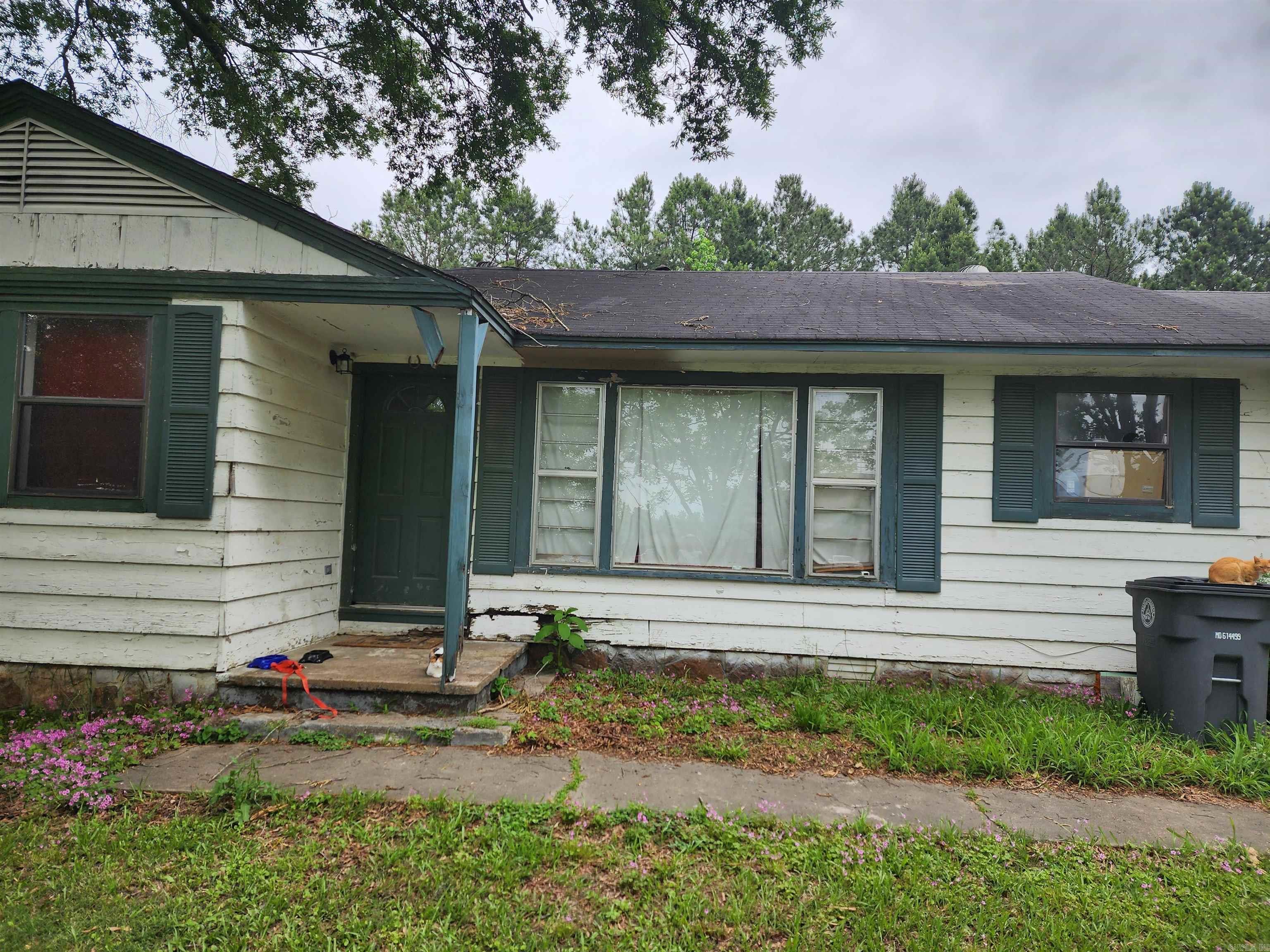 820 Holmes Road