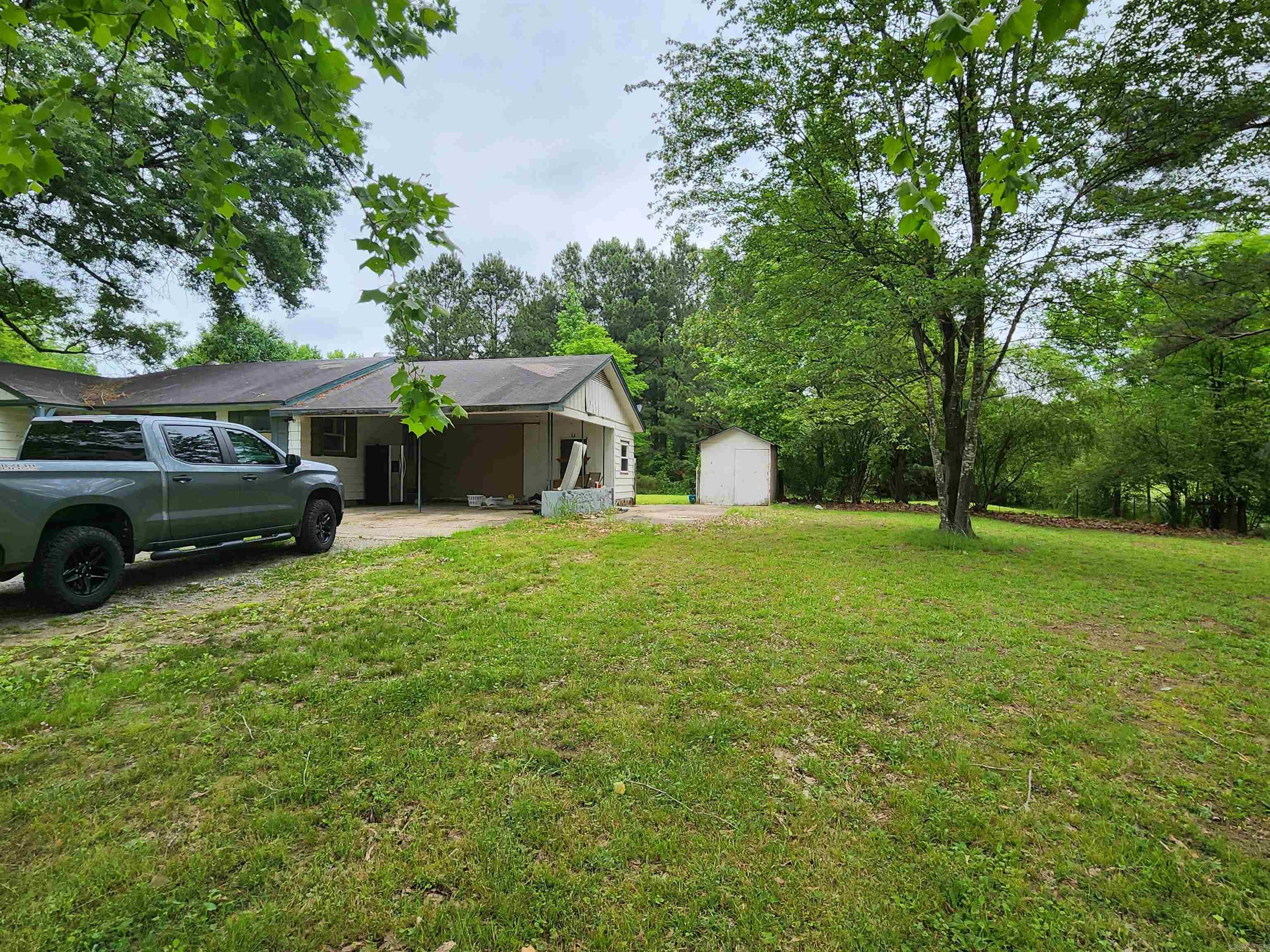 820 Holmes Road