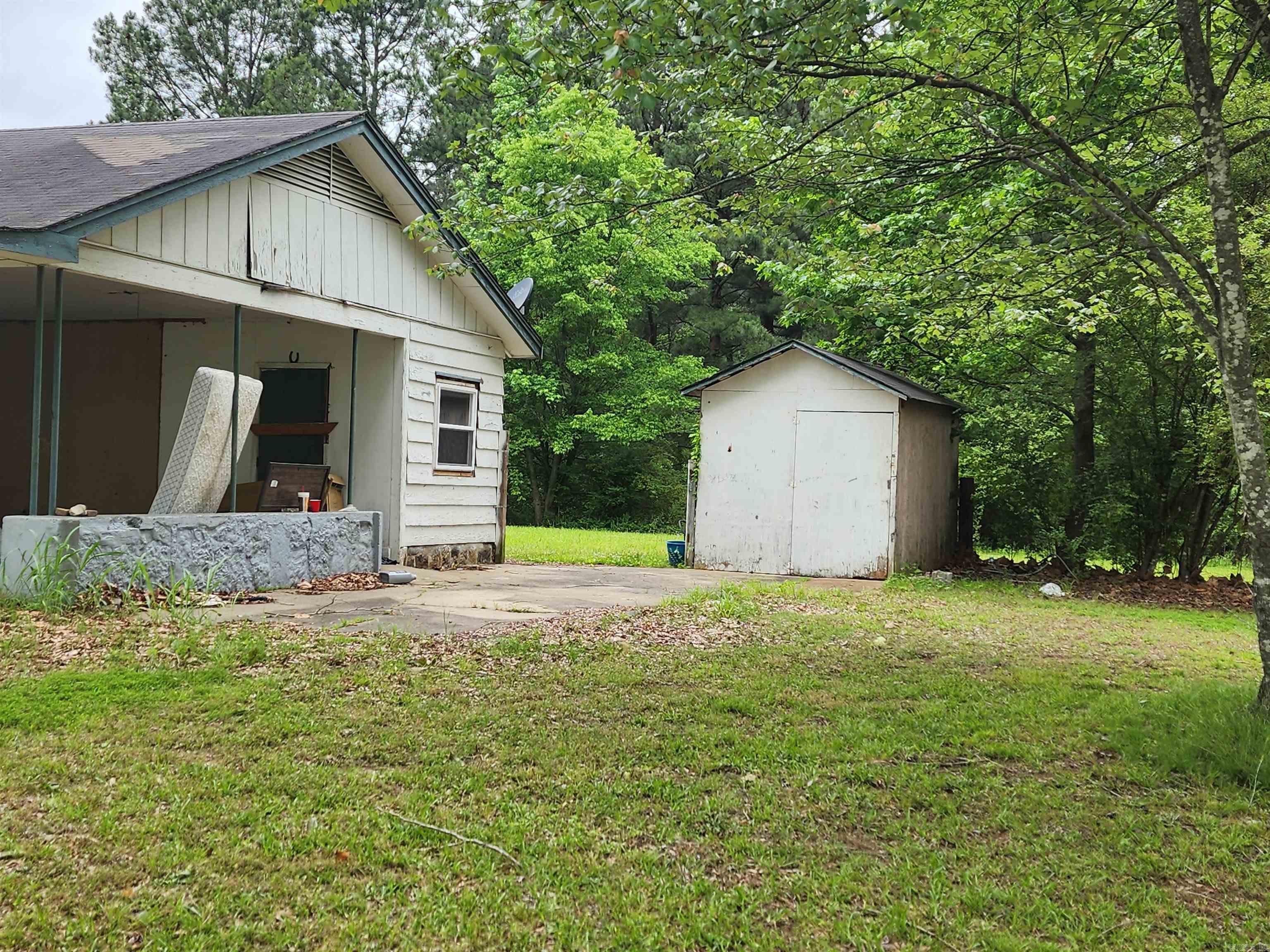 820 Holmes Road