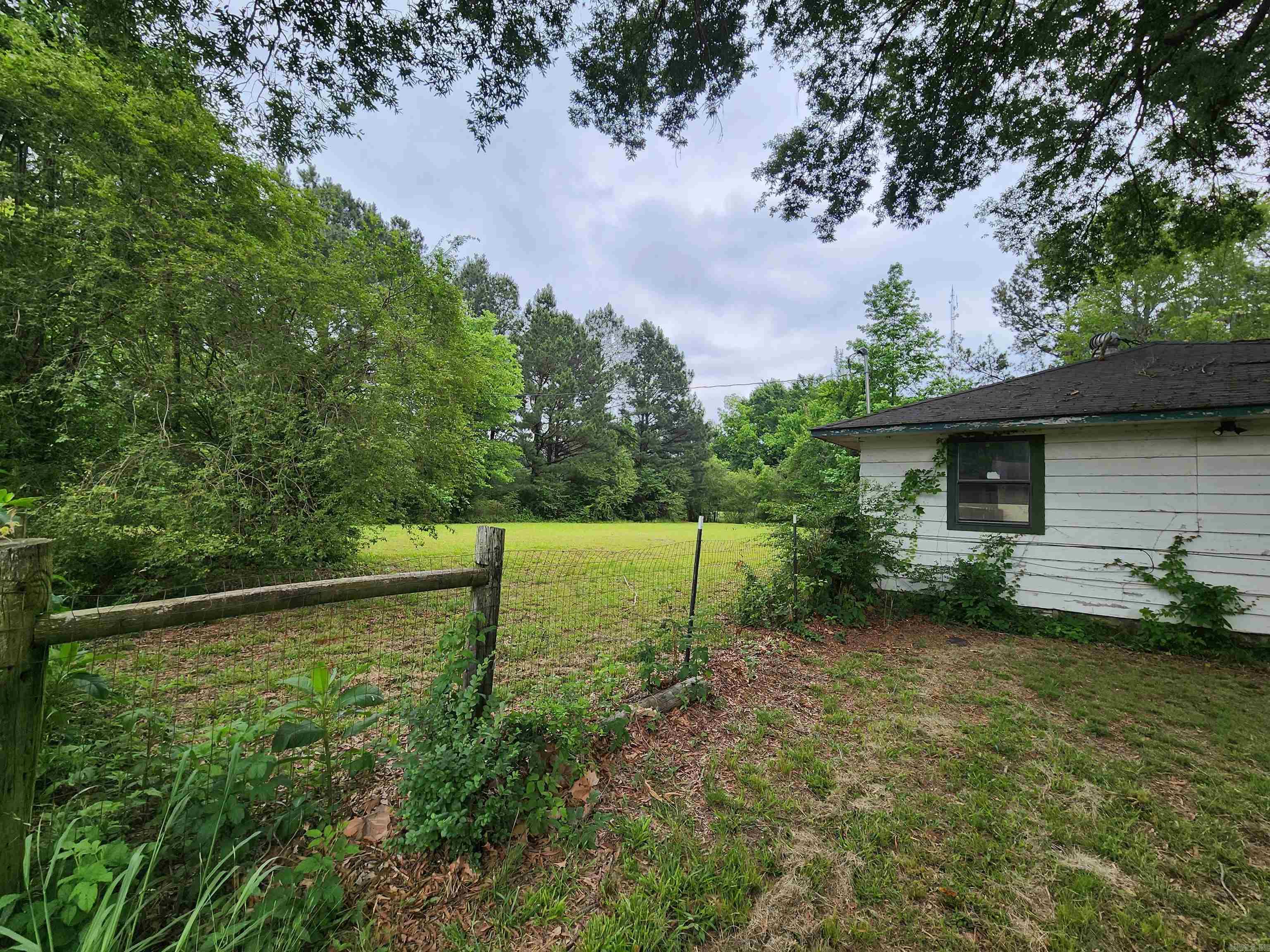 820 Holmes Road