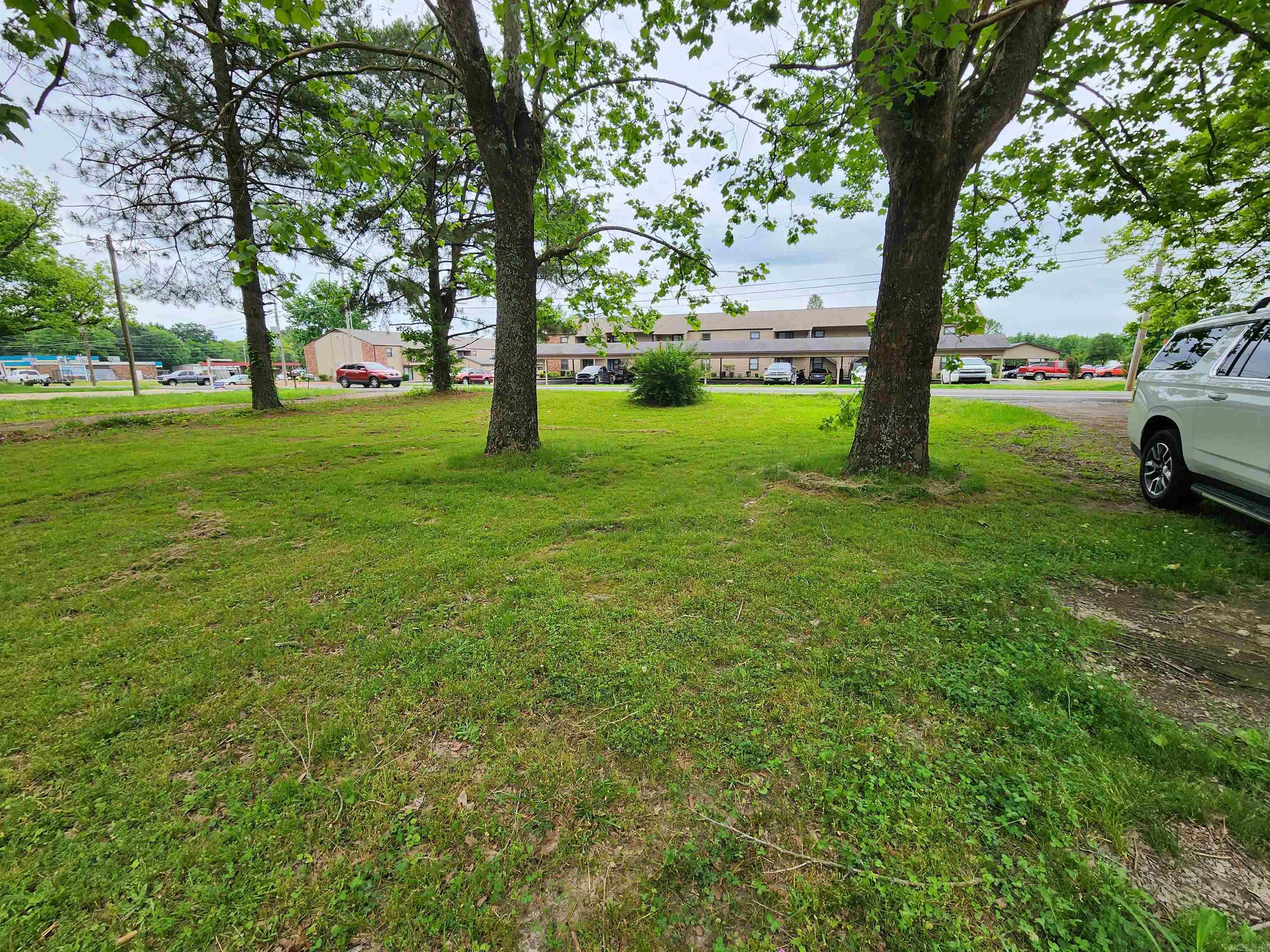 820 Holmes Road