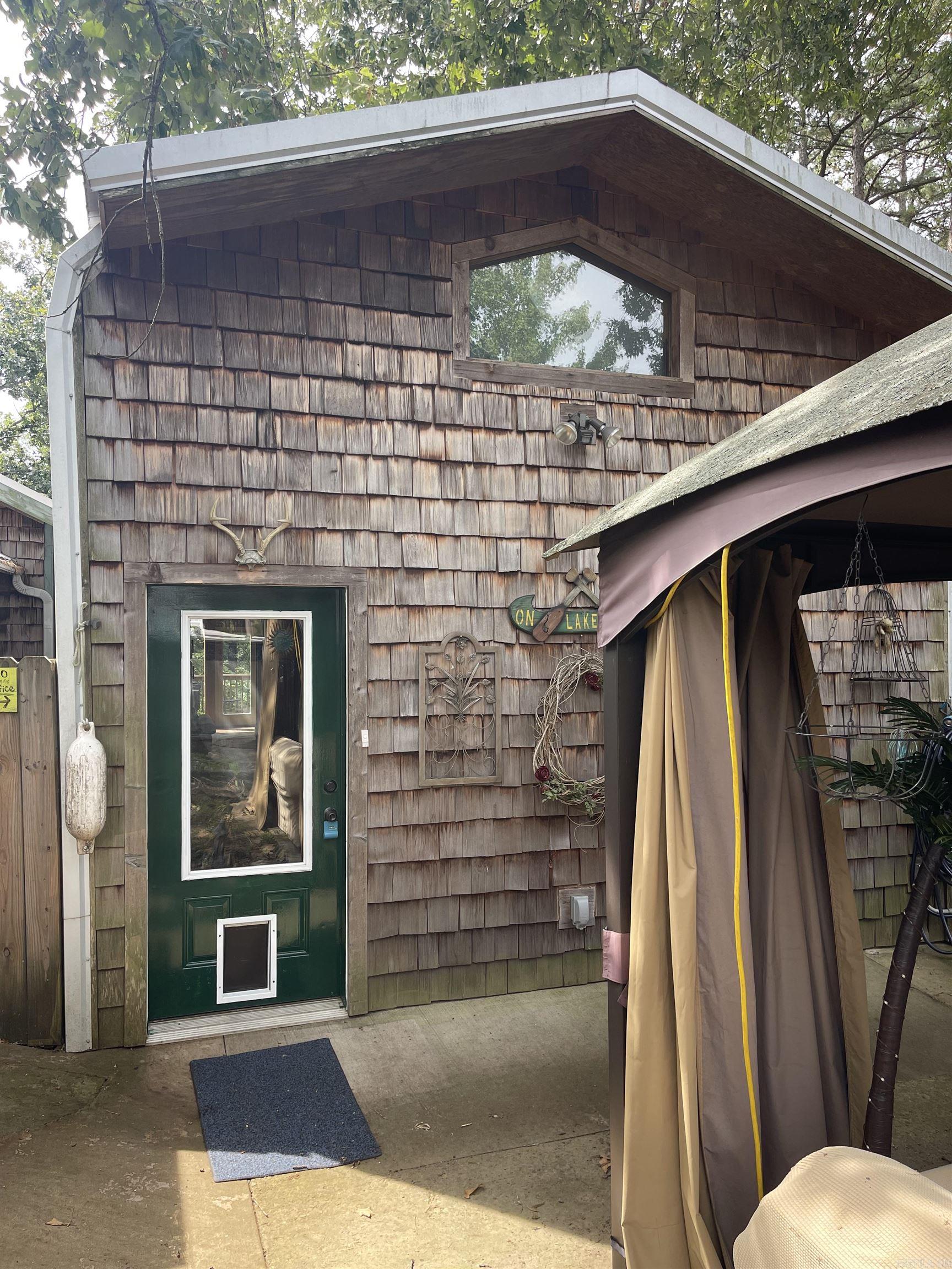 210 Highland Road