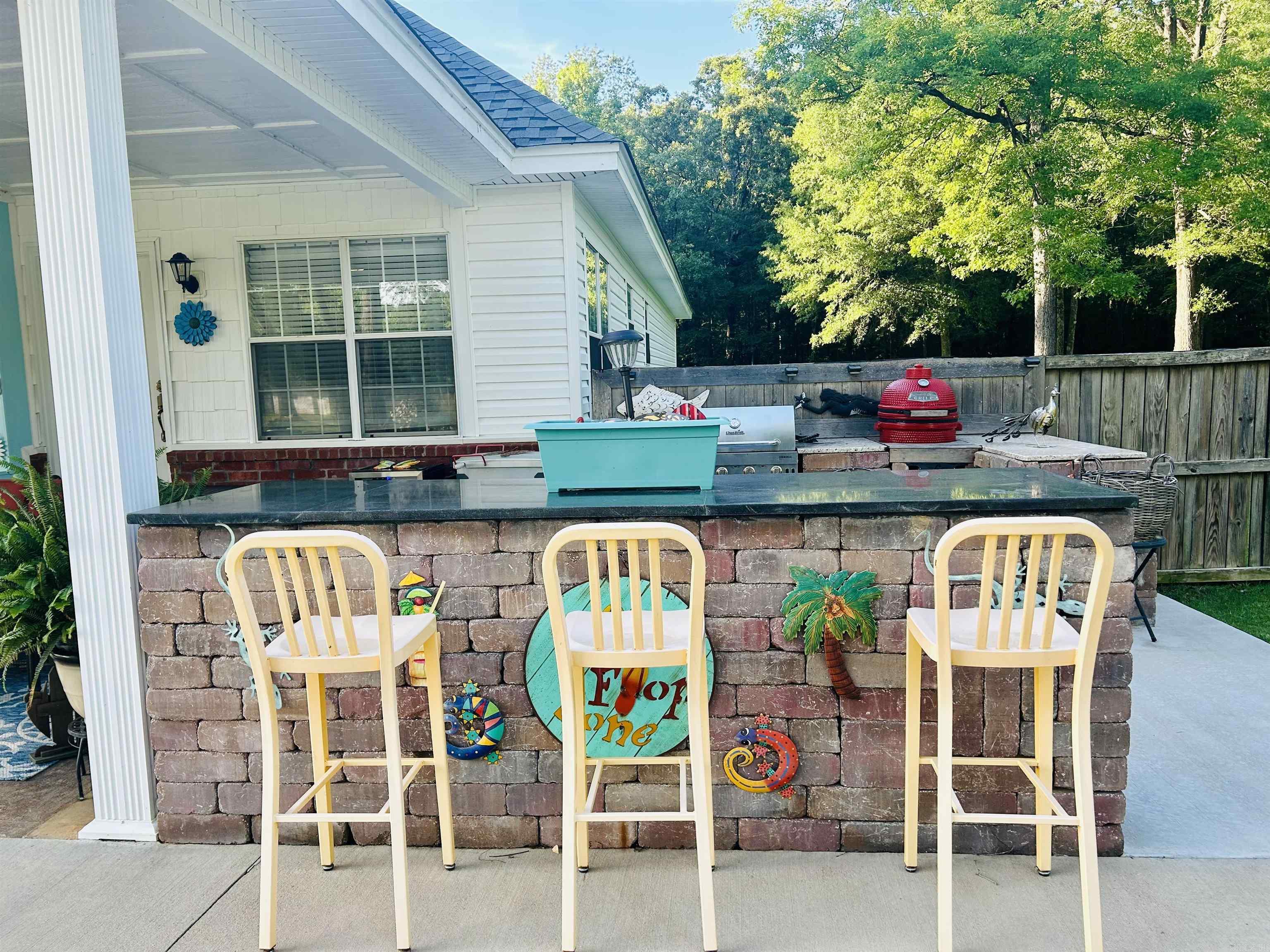 171 Vernon Harvey Road