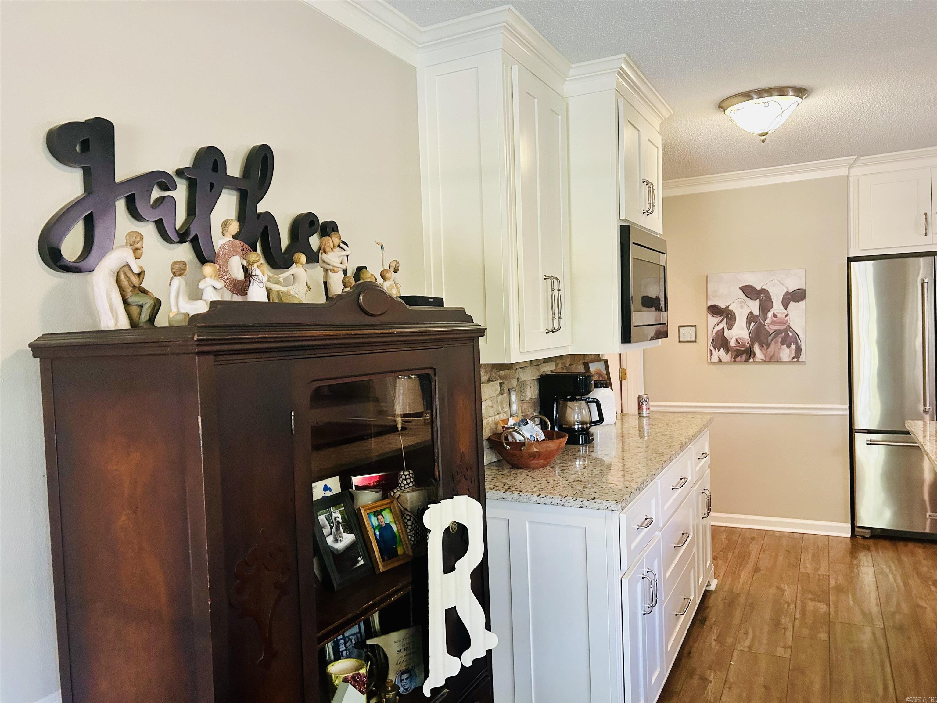 171 Vernon Harvey Road