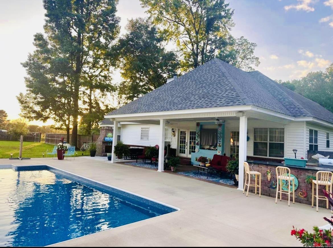 171 Vernon Harvey Road