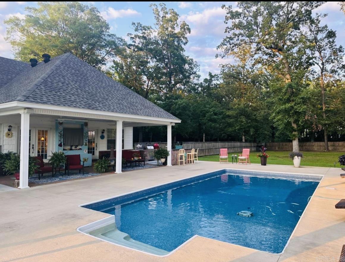 171 Vernon Harvey Road